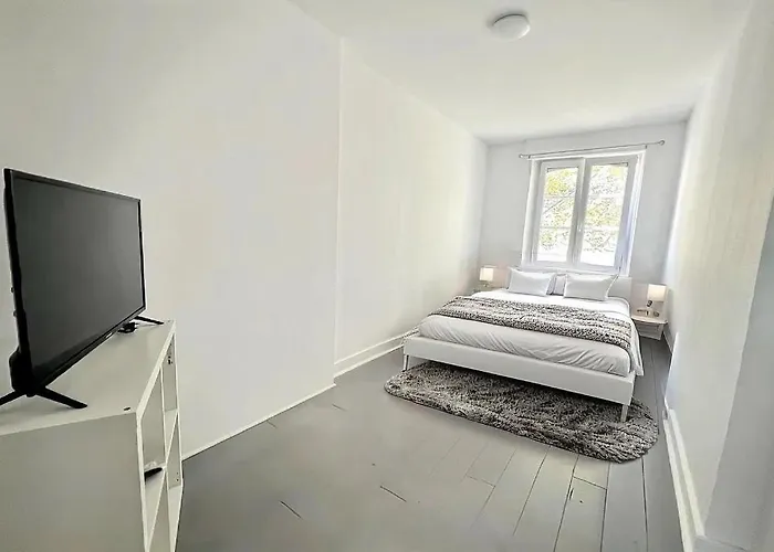 Daire Rive Gauche I Centre - Gare - Aeroport Charleroi